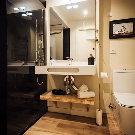 Apartamento Lujo A Pie De Pista En Plaza Andalucía, *