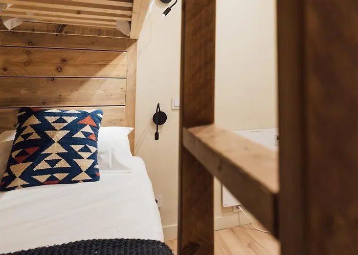 Lujo A Pie De Pista En Plaza Andalucía, * Serra Nevada