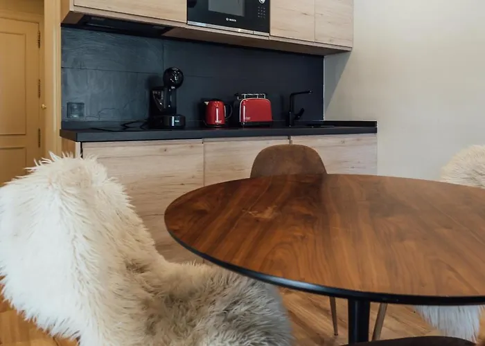 Lujo A Pie De Pista En Plaza Andalucía, * Serra Nevada